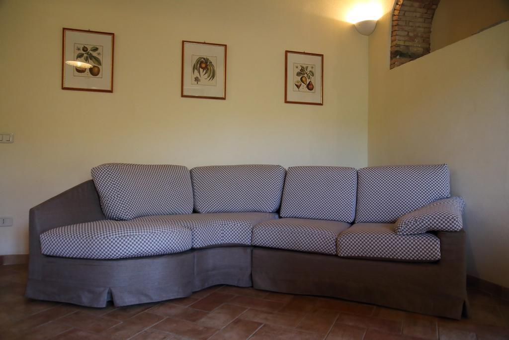 Tenuta Montemassi Podere Montauzzo מראה חיצוני תמונה