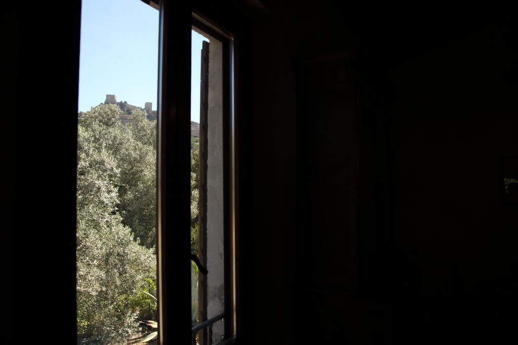 Tenuta Montemassi Podere Montauzzo מראה חיצוני תמונה